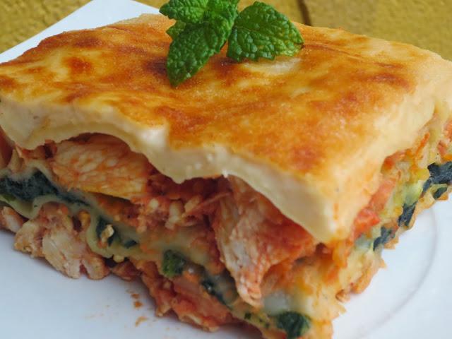 Lasaña de pollo y espinacas