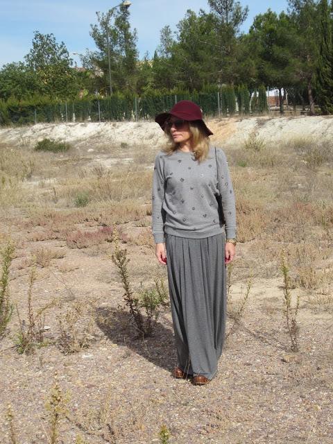 LOOK275-18.11.20138:15SUDADERA JOYA!!!JEWEL PULL!¡¡Hola d...