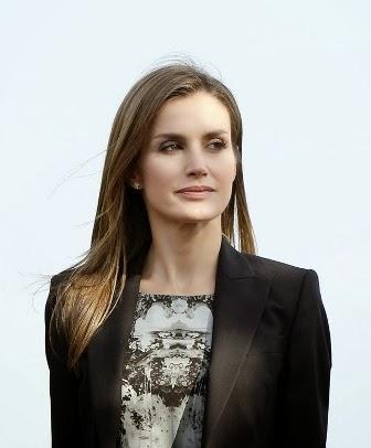 Letizia fiel a Felipe Varela y Hugo Boss, en su viaje a California Letizia fiel a Felipe Varela y Hugo Boss, en su viaje a California
