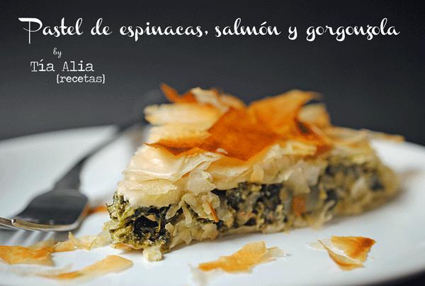 Pastel de espinacas, salmón y gorgonzola