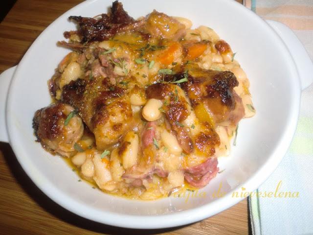 Cassoulet au canard (Cazuela de judías con pato)