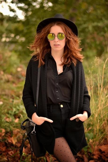 LIKE A WITCH LIKE A WITCH