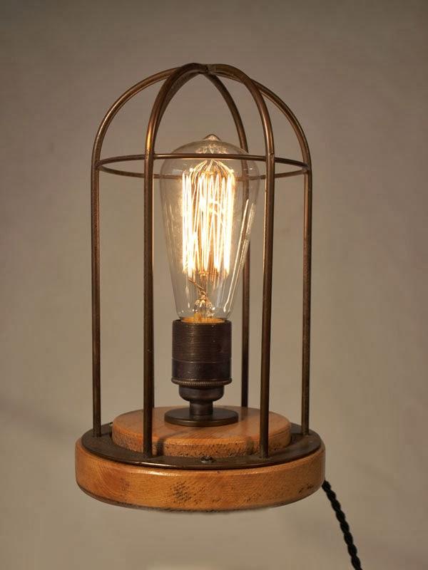 ¡5000 amigos en Facebook! Y para celebrarlo, sorteo de una preciosa lámpara de Shadesfines