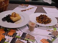 Bacalao a la miel de naranjo y trompetas de la muerte//Garbanzos con butifarra negra y níscalos de botón.   Bacallà a la mel de taronger i trompetes de la mort, cigrons amb botifarra i rovellons de botó