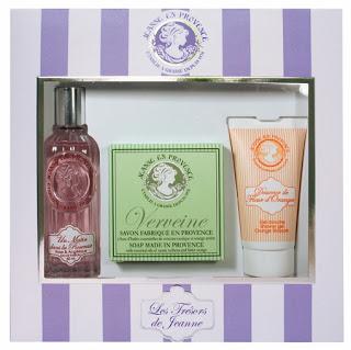 Jeanne en Provence/Kits de Navidad