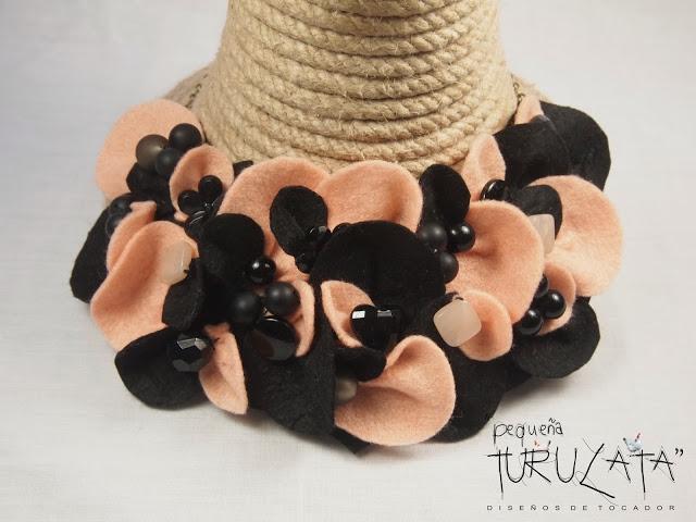 EN OTOÑO, NOS ENCANTA PISAR LAS HOJAS !!!