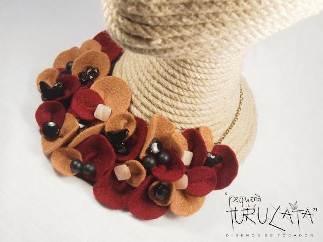 EN OTOÑO, NOS ENCANTA PISAR LAS HOJAS !!!