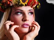 Coronada flores. Modelo: Adelina Seres.