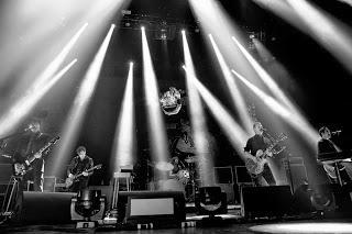 Queens of the Stone Age estrenan videoclip interactivo para 'The Vampire of Time and Memory'