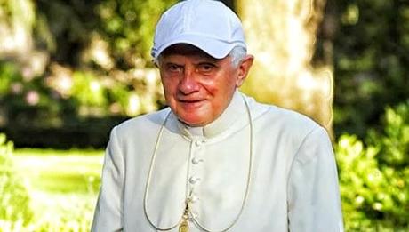 El papa Benedicto XVI ¿apoyando a los gays?