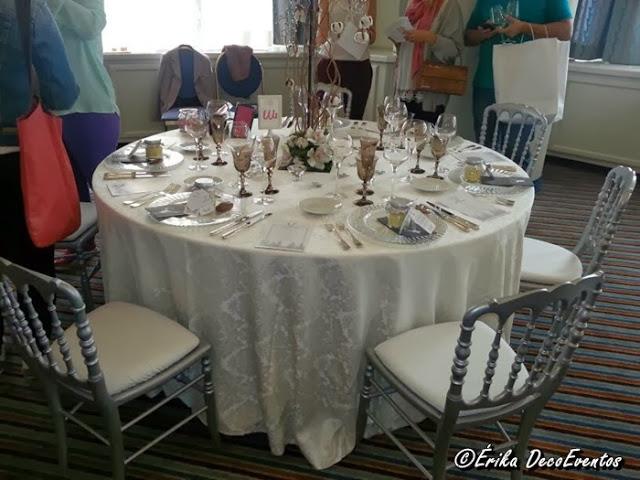 Mesas decoradas en Mi Boda Rocks Experience