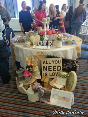 Mesas decoradas en Mi Boda Rocks Experience