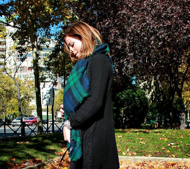 CHAQUETA DE PUNTO Y MINI