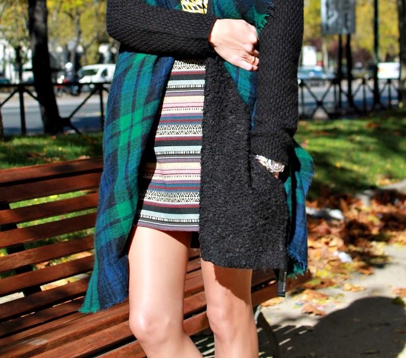 CHAQUETA DE PUNTO Y MINI