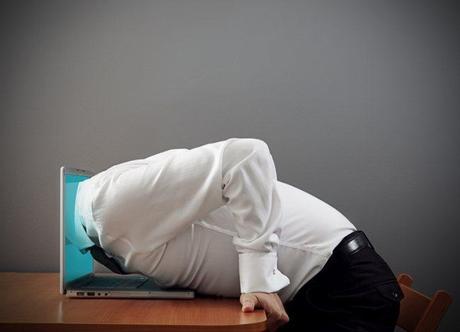 Adicción a Internet, la realidad detrás de la broma internet-adiction-shutters