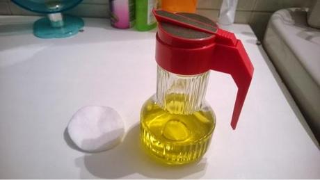 Un buen truco para desmaquillar pestañas Un buen truco para desmaquillar pestañas