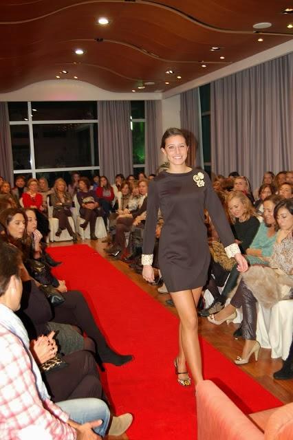 Desfile de moda en el Hotel Abba Playa
