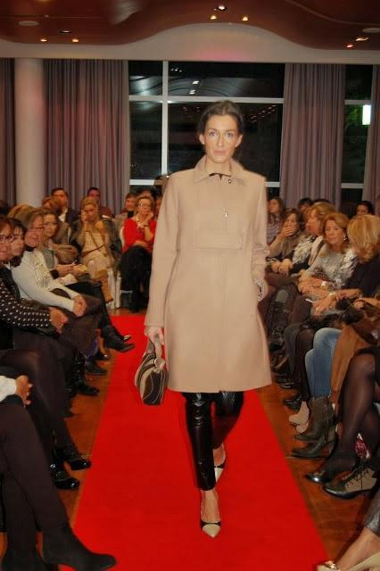 Desfile de moda en el Hotel Abba Playa