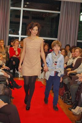 Desfile de moda en el Hotel Abba Playa