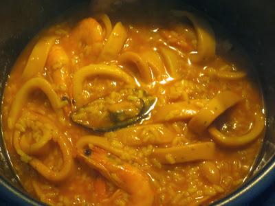 Arroz caldoso con calamares olla GM
