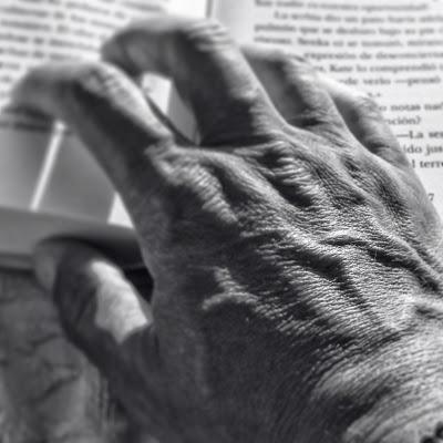 Manos que envejecen