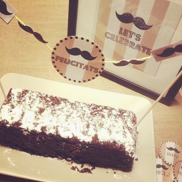 una celebración de bigotes