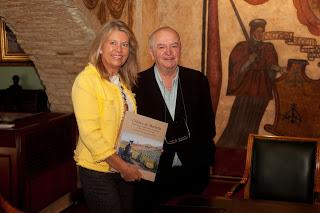 La alcaldesa agradece al cocinero Juan María Arzak su visita a Marbella