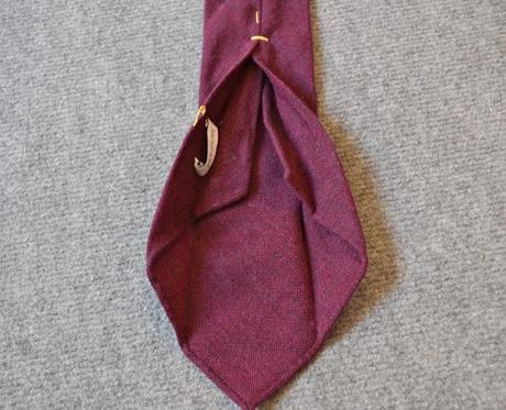 Review corbata 7 fold 100% cashmere de Viola Milano.