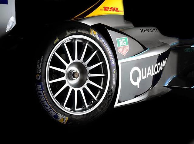 TAKUMA SATO SERA PILOTO PROBADOR DE LA FORMULA E