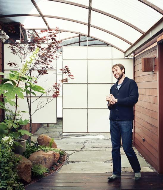 Un pisito de soltero en Hollywood