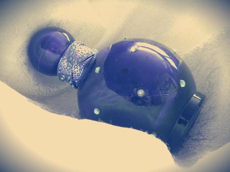 Mis fragancias favoritas II:Midnight Fantasy de Britney Spears photo bs01_zpsc29c0f36.jpg