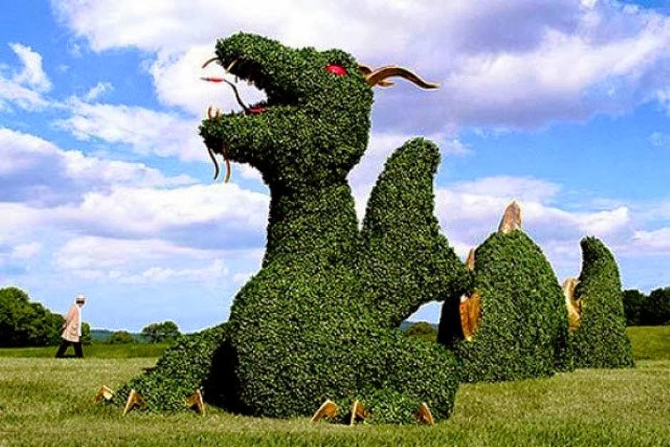 JARDINES CON FIGURAS DE ANIMALES Y DE...