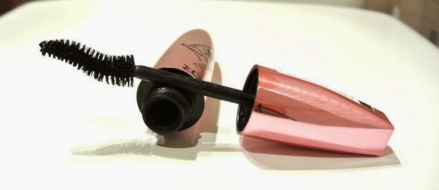 MÁSCARA BIG AND BEAUTIFUL BUTTERFLY DE ASTOR.