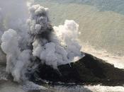Fotos video: emerge nueva isla Japón producto actividad volcánica