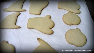 GALLETAS DECORADAS CON GLASA