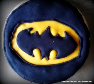 GALLETAS DECORADAS CON GLASA