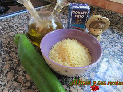 ARROZ DE GUARNICIÓN CON PIMIENTO VERDE