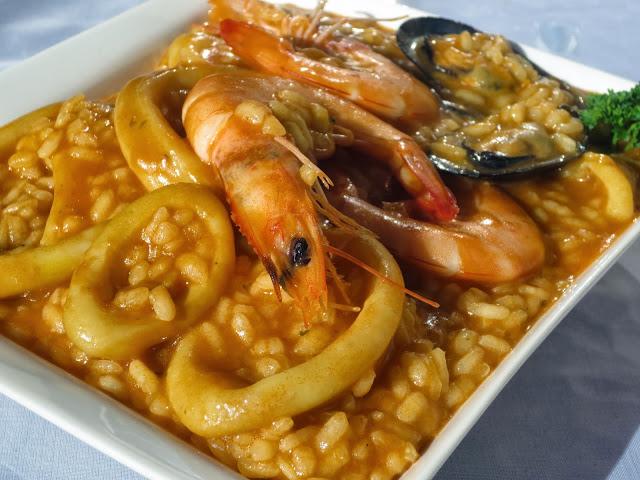 Arroz caldoso de calamares