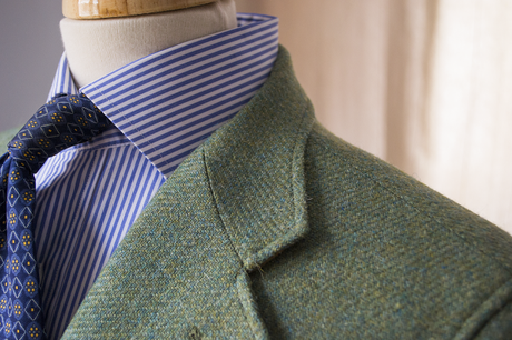 Review Americana tweed verde de López Aragón.