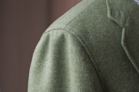Review Americana tweed verde de López Aragón.