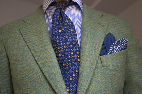 Review Americana tweed verde de López Aragón.