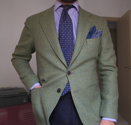 Review Americana tweed verde de López Aragón.