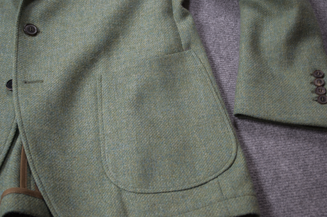 Review Americana tweed verde de López Aragón.