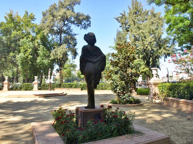 Los Jardines de la Reina Cristina (7): el Monumento a la Duquesa de Alba.