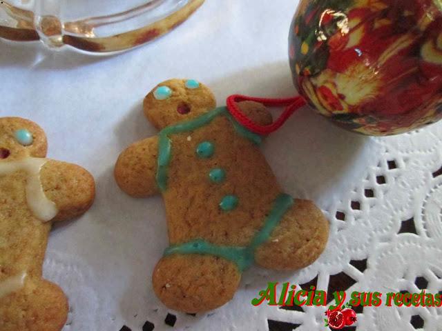 MUÑECOS DE JENGIBRE e Indalo de Bronce