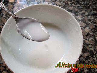 MUÑECOS DE JENGIBRE e Indalo de Bronce