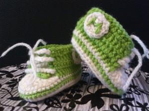 crochet-bebes-converse