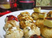 Panecillos dulces pasas fruta escarchada