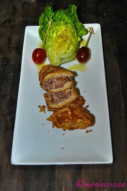 BOLLOS RELLENOS DE CODILLO