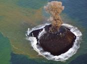 Espectaculares nuevas fotos nacimiento isla volcánica Japón